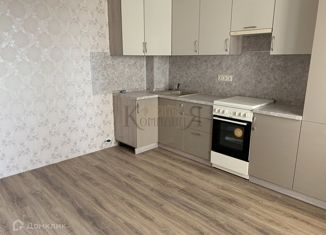 Продажа 2-ком. квартиры, 72 м2, Рязань, Совхозная улица, 6, ЖК Мартовский