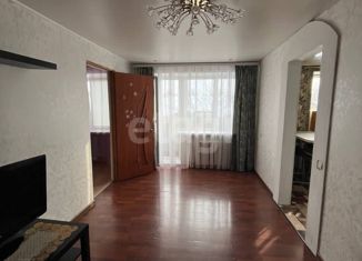 Продается 2-комнатная квартира, 39.9 м2, Уфа, улица Калинина, 79, жилой район Черниковка
