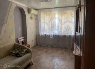 Продам 3-комнатную квартиру, 60 м2, Ростов-на-Дону, улица Кулагина, 19, Железнодорожный район