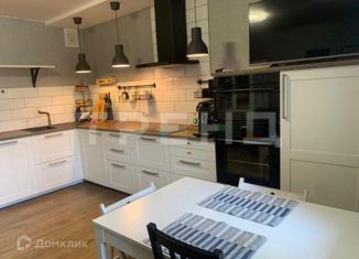 Продается 3-комнатная квартира, 74.1 м2, Колпино, Павловская улица, 63