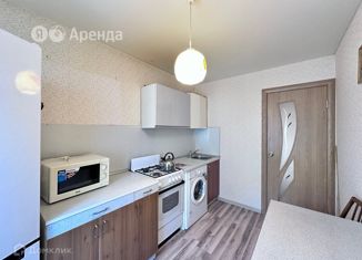 Сдается 2-ком. квартира, 36 м2, Москва, улица Каховка, 5к3, метро Севастопольская