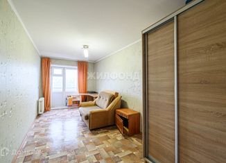 Двухкомнатная квартира на продажу, 44.2 м2, Новосибирск, Красный проспект, 90, метро Заельцовская