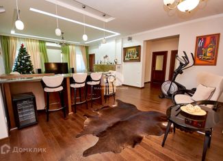 Продажа таунхауса, 310 м2, посёлок Голубой Залив, микрорайон Сибирский, 18