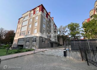 Продам 3-комнатную квартиру, 93 м2, Пионерский, Комсомольская улица, 54