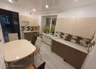3-комнатная квартира на продажу, 62.2 м2, село Максимовщина, Железнодорожная улица, 1