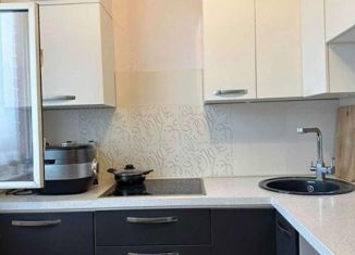 Сдача в аренду 1-комнатной квартиры, 38 м2, Москва, Белореченская улица, 45к1, метро Братиславская