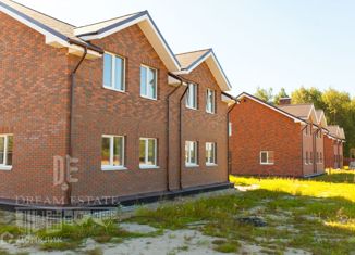 Продаю таунхаус, 95 м2, деревня Алешково, 8-й Лучистый проезд, 13А