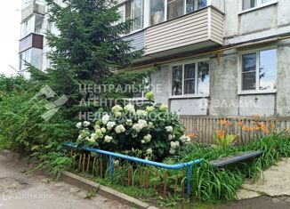 Продажа 2-ком. квартиры, 45 м2, Рыбное, Электротяговая улица, 14