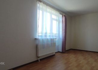 Продается двухкомнатная квартира, 51 м2, Осташков, улица Строителей, 8Ак1