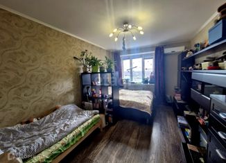 Продается 1-комнатная квартира, 43.2 м2, Смоленск, улица Гарабурды, 25А