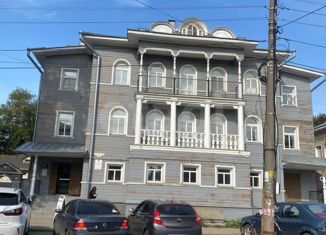 Продаю трехкомнатную квартиру, 157 м2, Вологда, улица Гоголя, 65