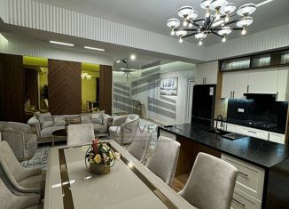 Четырехкомнатная квартира в аренду, 170 м2, Москва, Цветной бульвар, 15к2, метро Сухаревская