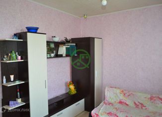 Продаю 1-ком. квартиру, 29 м2, Сызрань, улица Комарова, 12