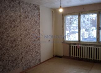Продается 2-комнатная квартира, 43.72 м2, поселок городского типа Ильиногорск, улица Угарова, 24