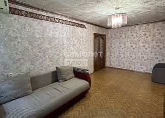 Продам четырехкомнатную квартиру, 74.6 м2, Астраханская область, Звездная улица, 63