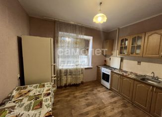 Продается 1-ком. квартира, 37.4 м2, Майкоп, улица 12 Марта, 146