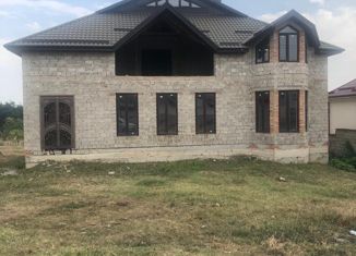 Продаю дом, 460 м2, село Кенже, улица Братьев Кешевых, 112