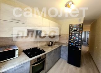 Продается 2-комнатная квартира, 50.2 м2, Калуга, улица Льва Толстого, 7