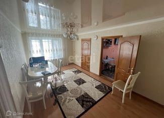 Продам четырехкомнатную квартиру, 61.1 м2, Назрань, проспект Идриса Базоркина, 16