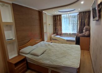 Продам трехкомнатную квартиру, 59 м2, Новочеркасск, Народная улица, 75