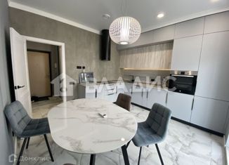 2-комнатная квартира в аренду, 60 м2, Челябинск, улица Академика Макеева, 34, ЖК Ньютон