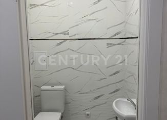 Продаю 2-комнатную квартиру, 74 м2, Владикавказ, улица Зураба Магкаева, 4, микрорайон Весна