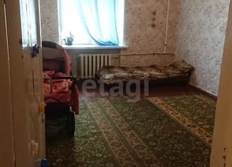 Продается двухкомнатная квартира, 48.4 м2, поселок Тайжина, Коммунистическая улица, 28