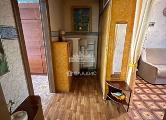 Сдаю 2-ком. квартиру, 43 м2, Керчь, улица Войкова, 36