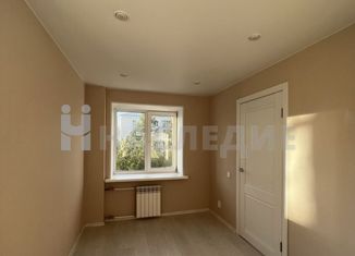 Продам 2-комнатную квартиру, 40.7 м2, Серов, улица Ленина, 130