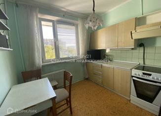 Продаю 1-комнатную квартиру, 39 м2, Москва, Радужная улица, 16