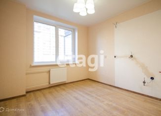 Продаю 2-комнатную квартиру, 59.8 м2, Мурино, улица Шувалова, 14, ЖК Созвездие