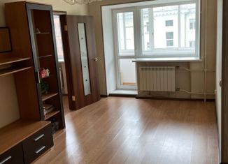 Продам 2-комнатную квартиру, 42.7 м2, Екатеринбург, улица Мичурина, 47, метро Площадь 1905 года