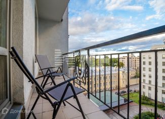 Продается четырехкомнатная квартира, 141 м2, Санкт-Петербург, Парадная улица, 3к2, метро Площадь Восстания