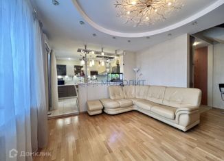 Продам трехкомнатную квартиру, 150 м2, Нижегородская область, улица Плотникова, 5