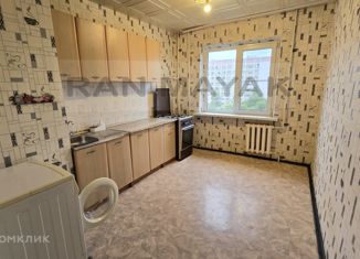 Продается 2-ком. квартира, 50 м2, Адыгея, улица Юннатов, 2В