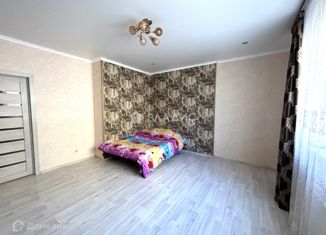 Продам 2-ком. квартиру, 66 м2, Калининградская область, Лужская улица, 23Б