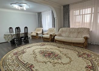 Аренда 2-ком. квартиры, 60 м2, Славянск-на-Кубани, улица Стаханова, 197