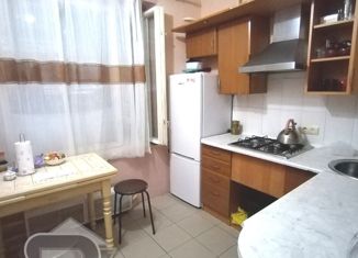 Двухкомнатная квартира на продажу, 37.7 м2, Москва, Севанская улица, 9к2, метро Царицыно