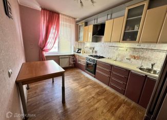 Продам 3-комнатную квартиру, 68.2 м2, Ржев, улица Чкалова, 48