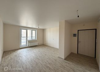 Продается 2-комнатная квартира, 50.83 м2, Челябинск, Курчатовский район, улица Маршала Чуйкова, 16