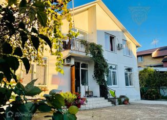 Дом на продажу, 300 м2, Сочи, улица Чкалова, микрорайон Чкаловский