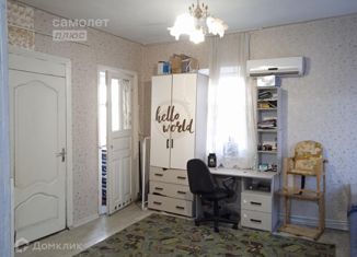 Продам дом, 54 м2, поселок городского типа Ахтырский, улица Азарова