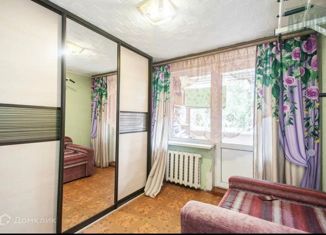 Продается четырехкомнатная квартира, 75 м2, Хабаровск, Пионерская улица, 48