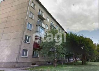 Продается 3-комнатная квартира, 58.1 м2, Новосибирск, Курганская улица, 24, Курганская улица