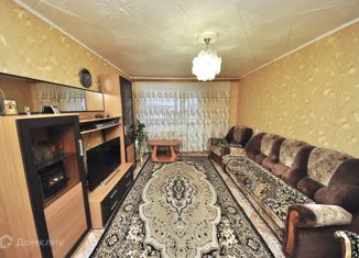 Продаю трехкомнатную квартиру, 61.2 м2, Республика Башкортостан, Северная улица, 36