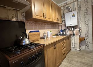 Продается трехкомнатная квартира, 65.8 м2, поселок Куликовский, Центральная улица, 6