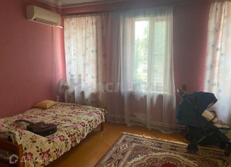 Продам 4-ком. квартиру, 88 м2, Новочеркасск, Комитетская улица, 71