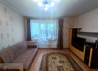 Продаю двухкомнатную квартиру, 48.6 м2, Челябинская область, улица Лихачёва, 8