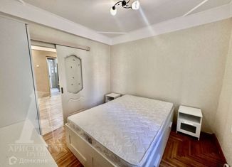 Сдается в аренду трехкомнатная квартира, 50 м2, Ставропольский край, улица Адмиральского, 51