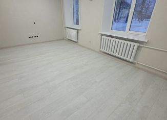 Продам двухкомнатную квартиру, 56.9 м2, село Молочное, Парковая улица, 5